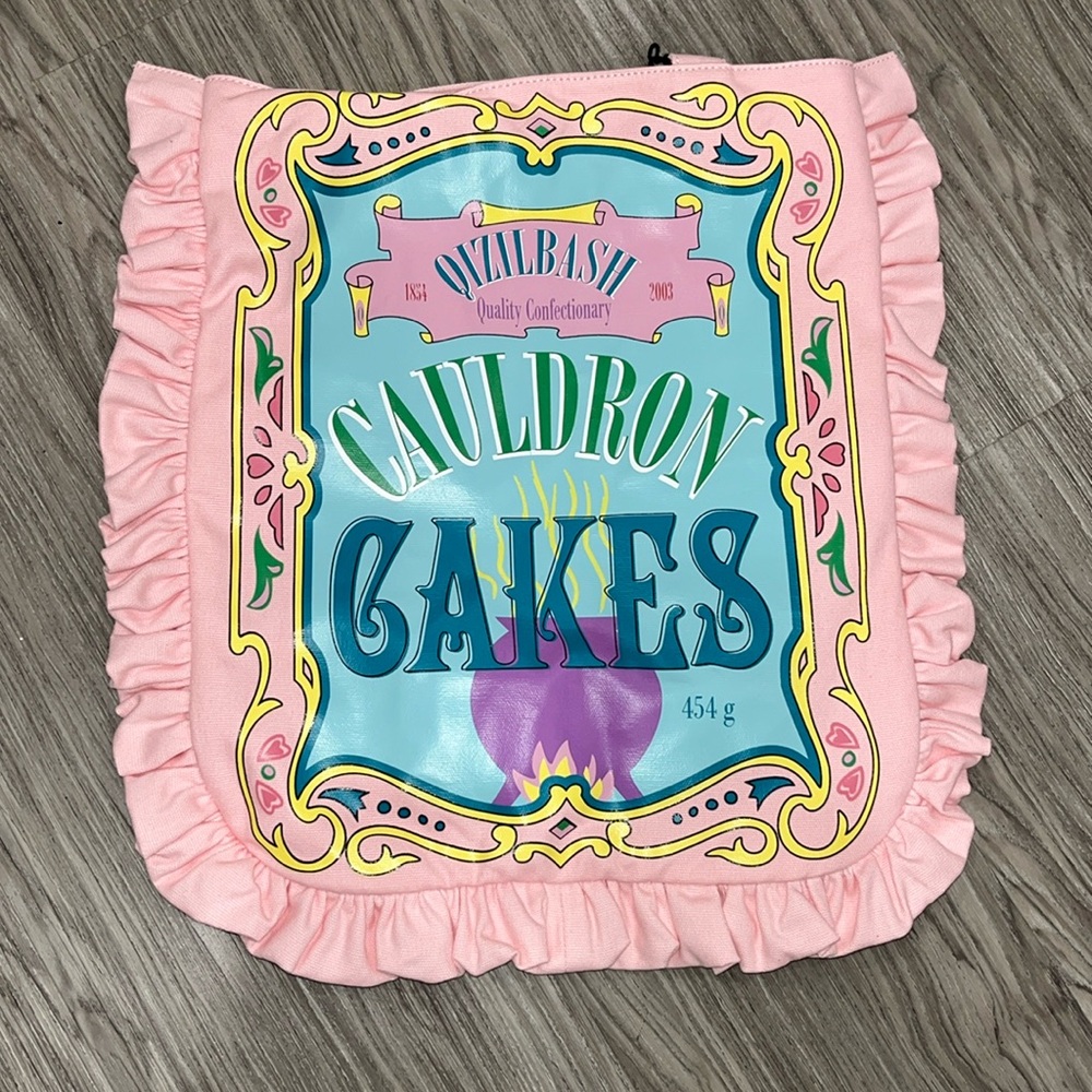 Cakeworthy Harry Potter Cauldron Cakes tote bag